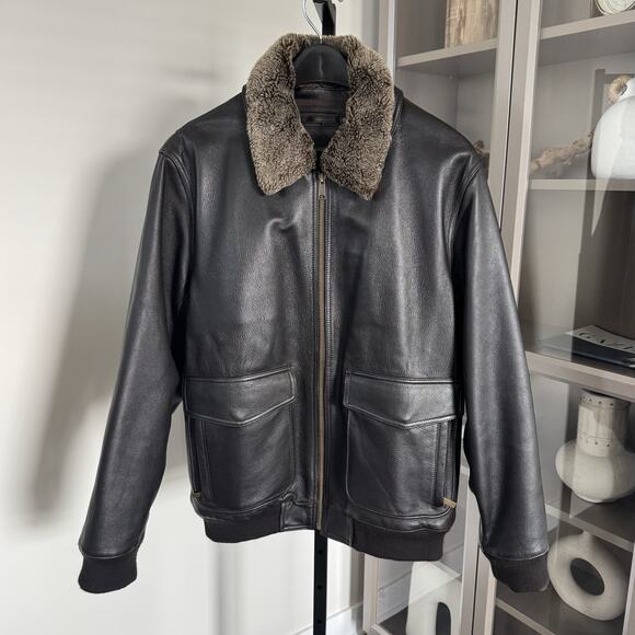 Eddie Bauer Leather Sherpa Collar Insulated Quilt Lined Zip Up Bomber Jacket L